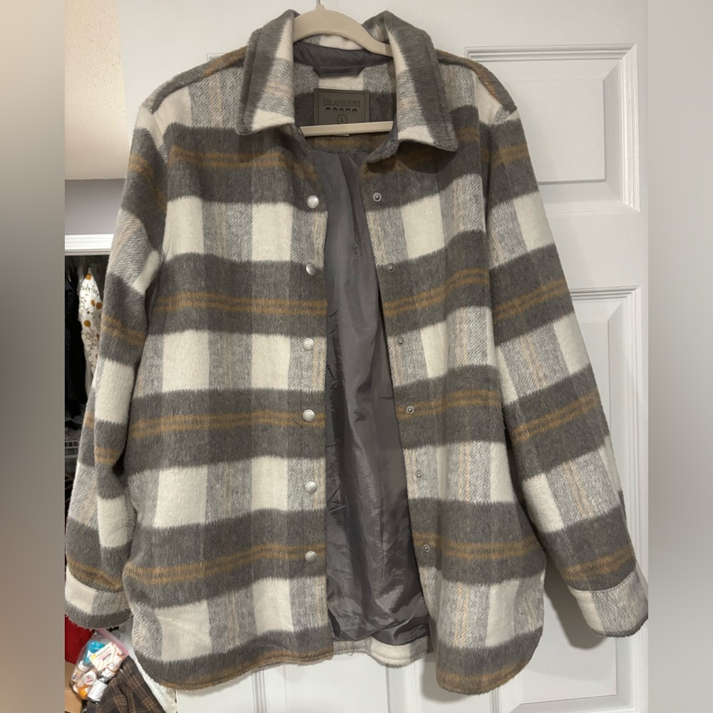 Blank NYC Gray and Tan Plaid Shacket
